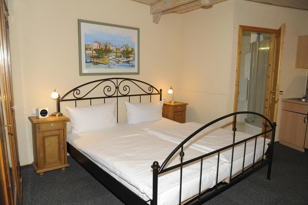 Hotel Goldener Karpfen Aschaffenbourg Extérieur photo