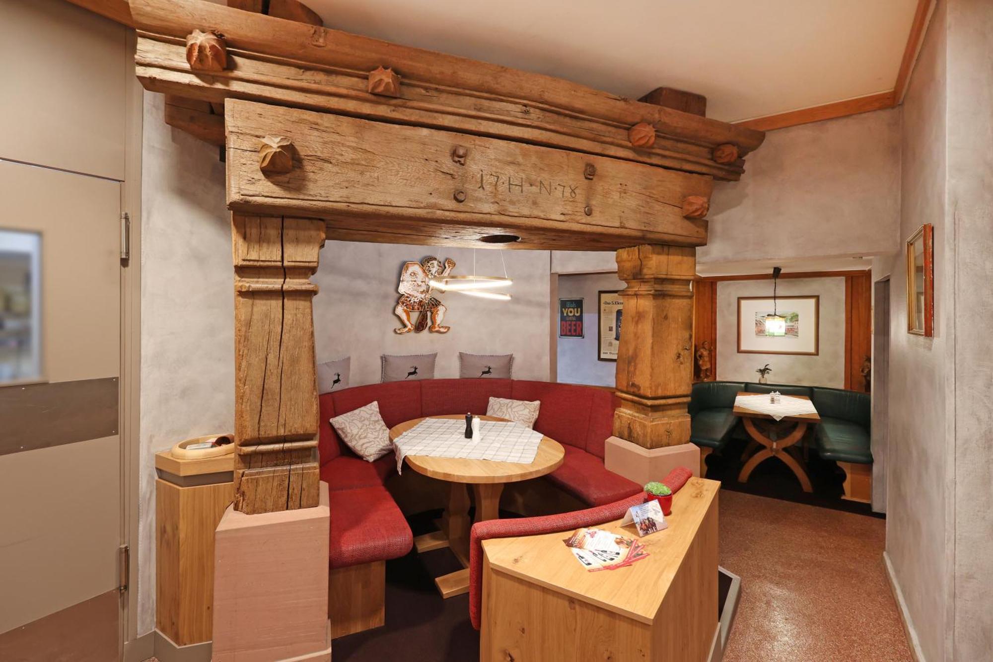 Hotel Goldener Karpfen Aschaffenbourg Extérieur photo