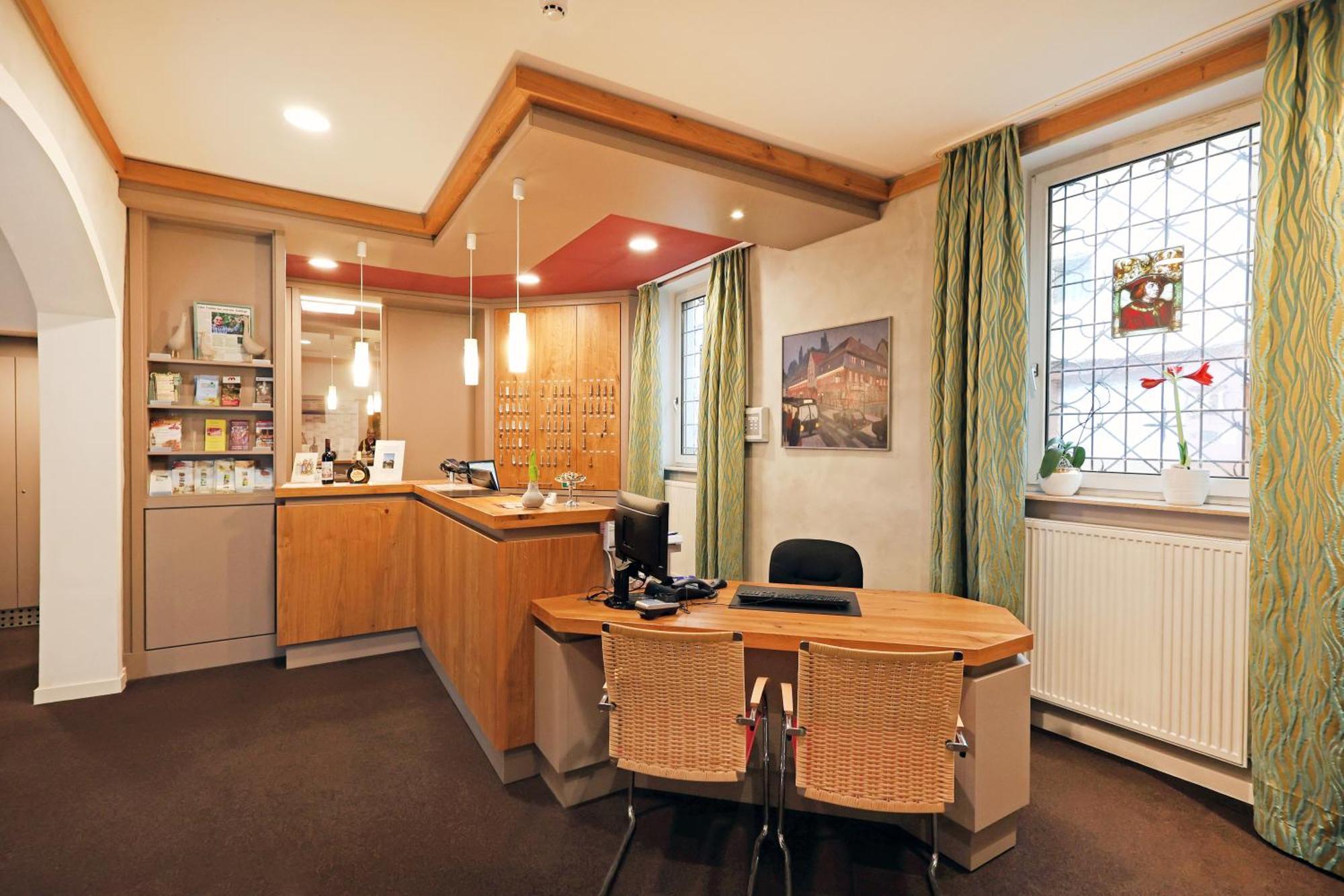 Hotel Goldener Karpfen Aschaffenbourg Extérieur photo